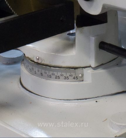 Фото 8 - Дисковая пила STALEX CS-250.