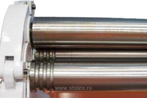 Фото 12 - Станок вальцовочный ручной настольный STALEX W01-1.5х1300.
