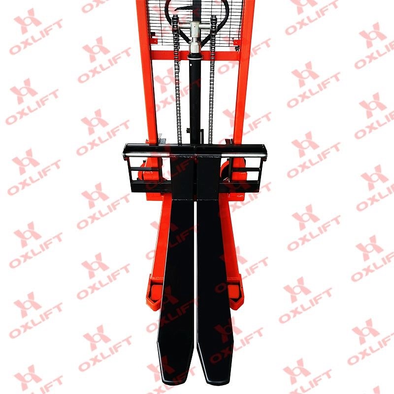 Фото 41 - Ручной Гидравлический Штабелер HS 1615 OXLIFT 1500 кг 1,6 м.
