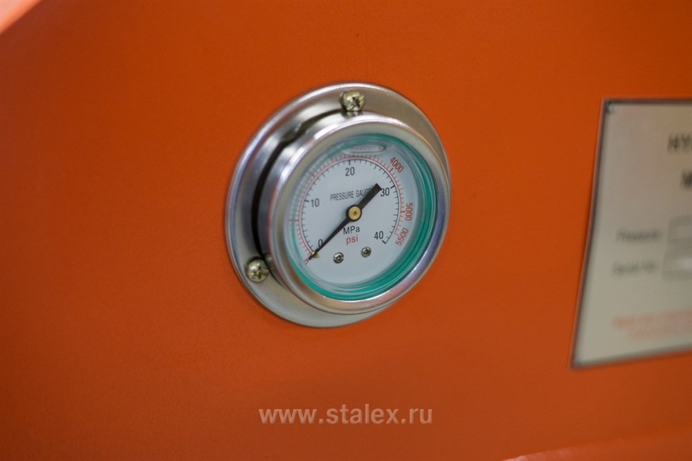 Фото 10 - Гидравлический пресс STALEX HP-200.