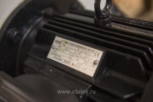 Фото 33 - Широкоуниверсальный фрезерный станок STALEX MUF150 Servo.