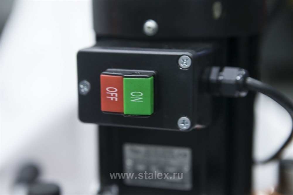 Фото 55 - Станок для вырезания отверстий в трубах STALEX PHC-4.