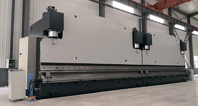 Фото 77 - MetalTec HBC 1000/6000 листогибочные гидравлические прессы с ЧПУ большого тоннажа.