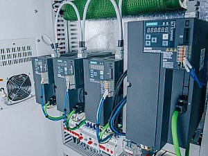 Фото 27 - MetalTec TOPMILL 650S 4-х осевой вертикальный обрабатывающий центр с ЧПУ.