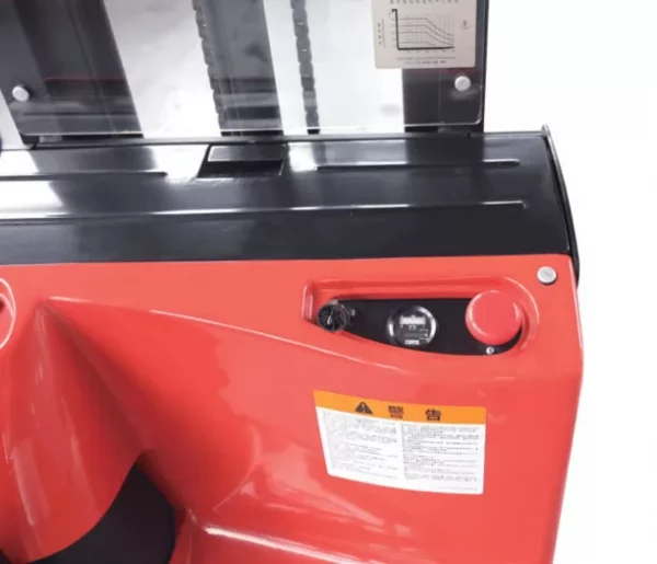 Фото 40 - Штабелер электрический самоходный EP Equipment ES20-WA PROFESSIONAL (Кислотный, 2W360, без платформы).